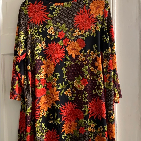 Slinky Brand Medium Cardigan - Picture 5 of 7